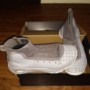 Under armour Curry 4 mid